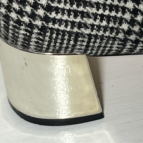 Ann Taylor EUC 8 & 1/2 - Black & White Tweed Print Leather Pumps - Picture 7 of 13